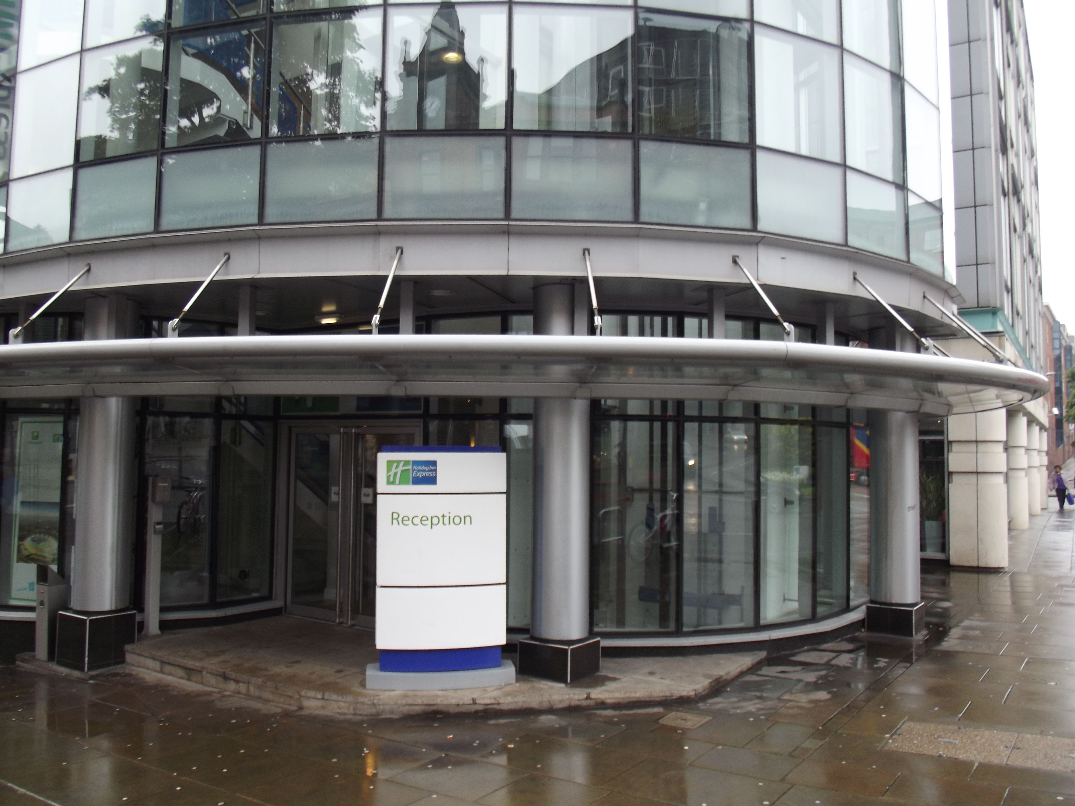 Holiday Inn Express Hotel Nottingham City Centre - Photo 3