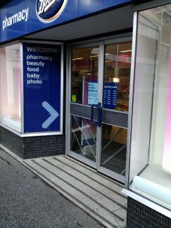Boots - Photo 6